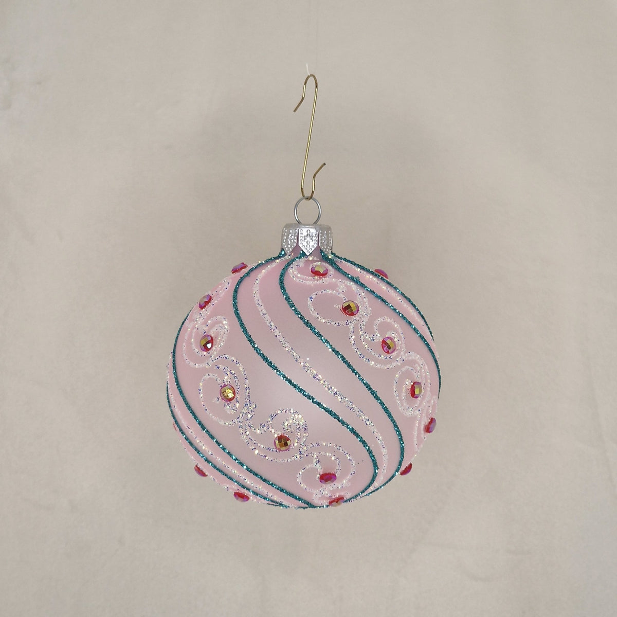 8cm semitransparent rosa med mönster i grönt, silver och ädelstenar - Julstämning.se