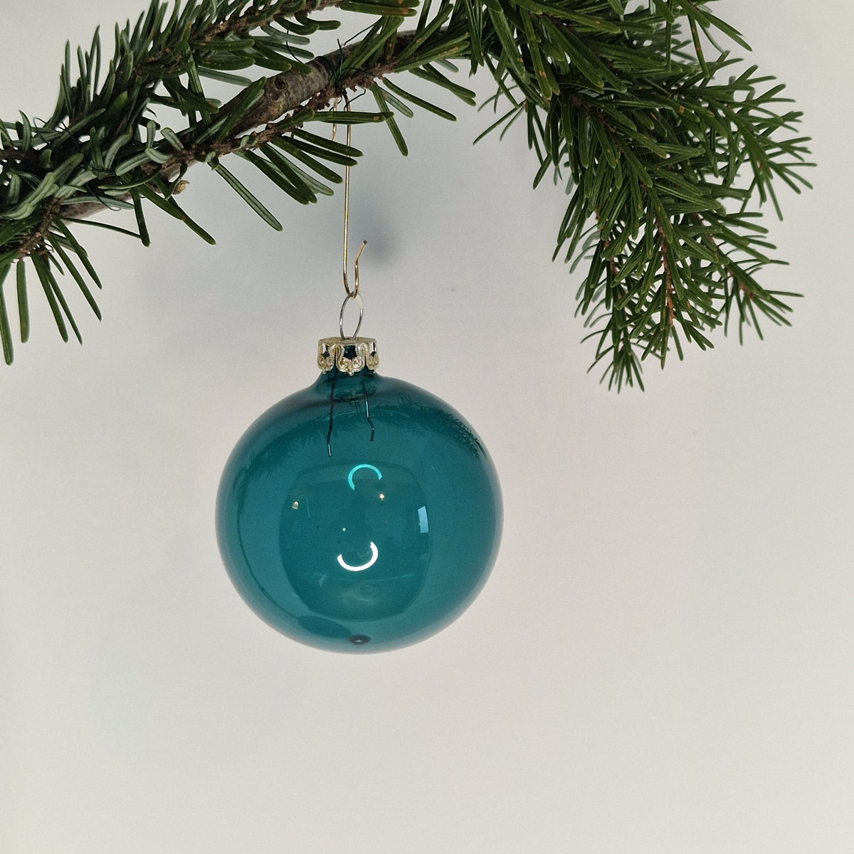 6cm enfärgad transparent petriolium-blå - Julstämning.se