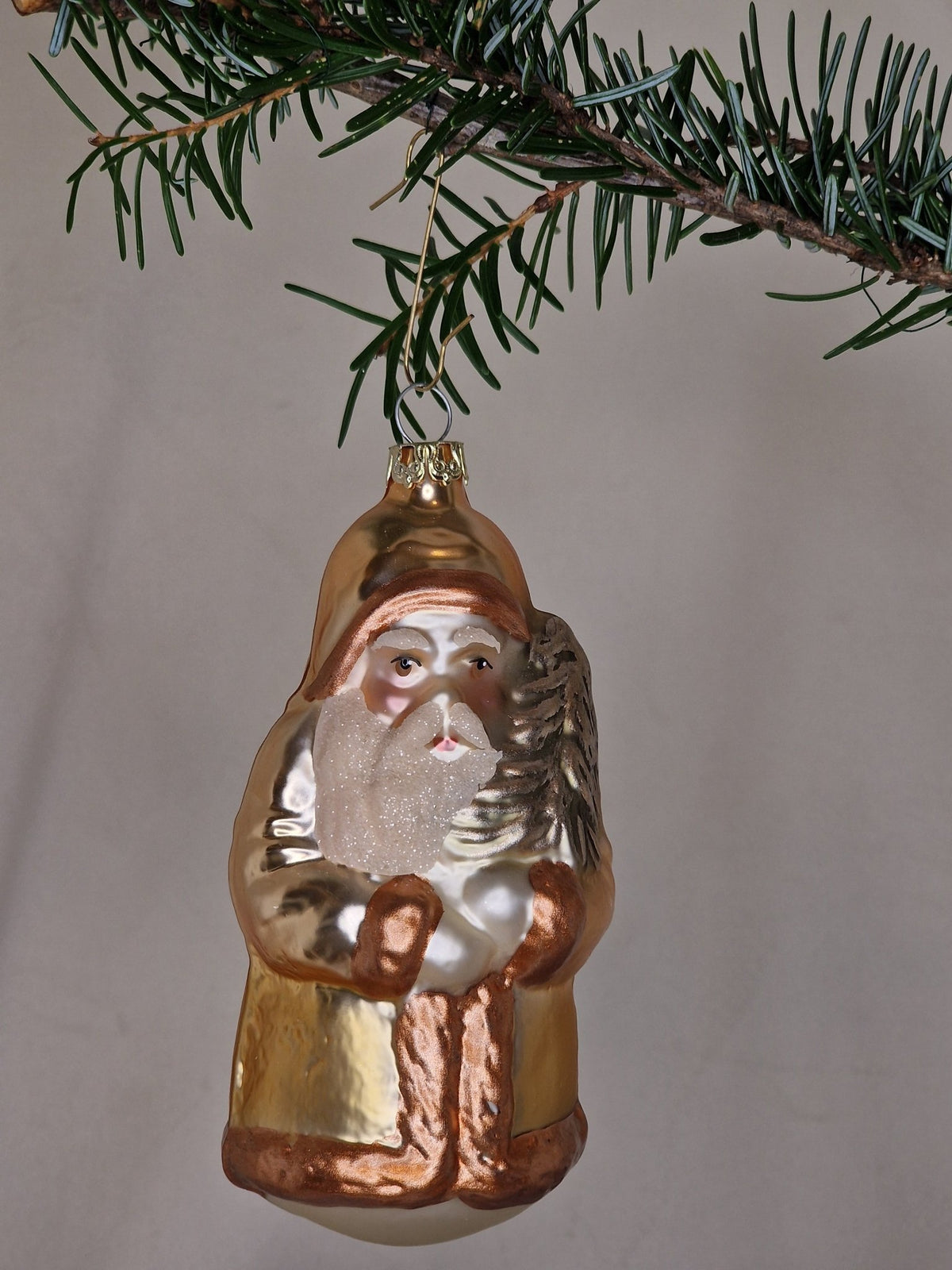 12 cm hängance tomte - Julstämning.se