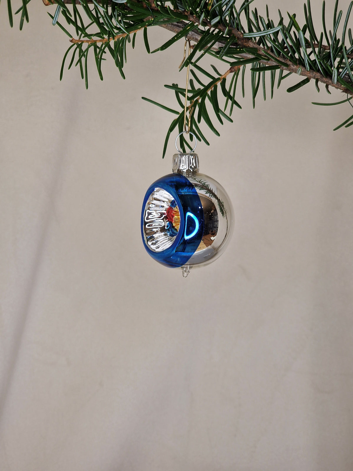 4cm reflektorkula i blått, silver och flerfärgad reflektor