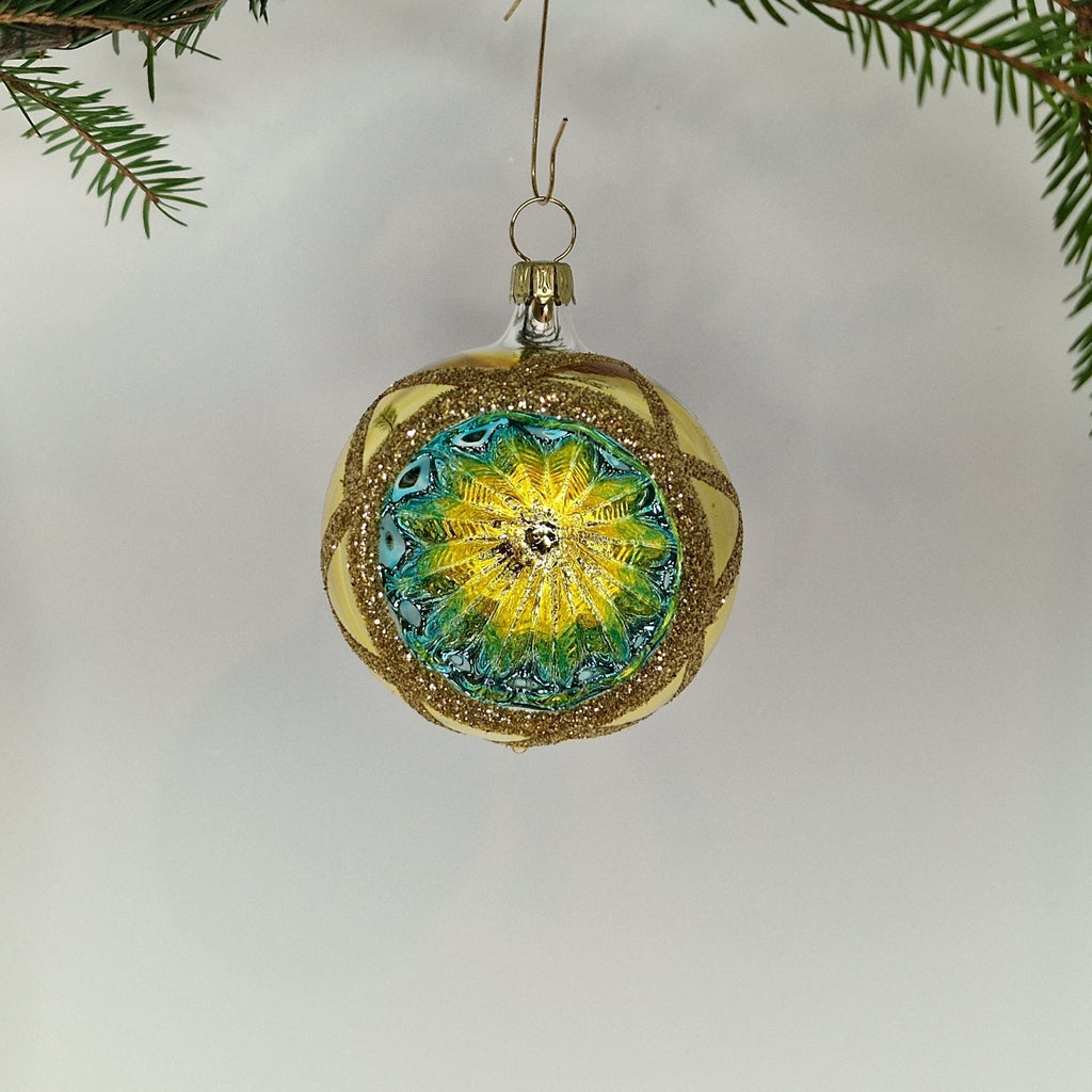 6cm reflektorkula i silver och guld med glitter samt guldig-jadegrön/blå reflektor