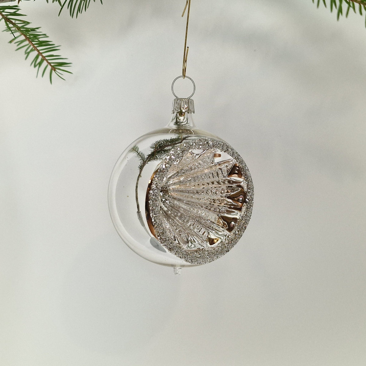 6cm reflektorkula i silver och silverglansig reflektor