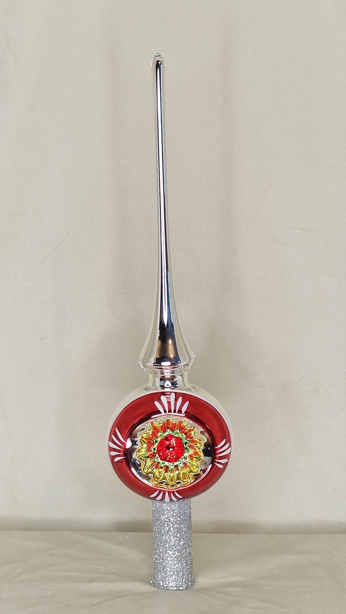 27cm spira i silver klarrött och en reflektor - Julstämning.se